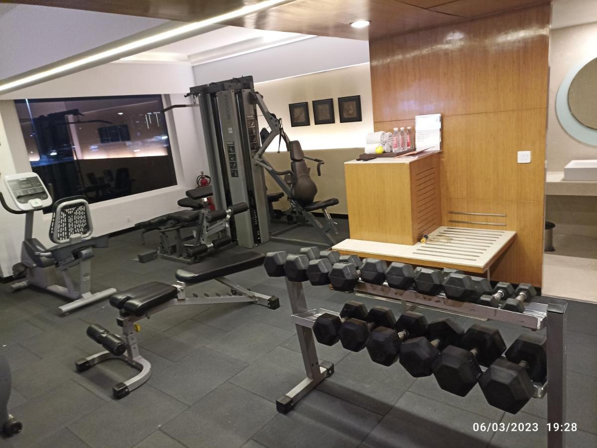 Fortune Select Sg Highway, Ahmedabad - Member Itc Hotels' Group Luaran gambar