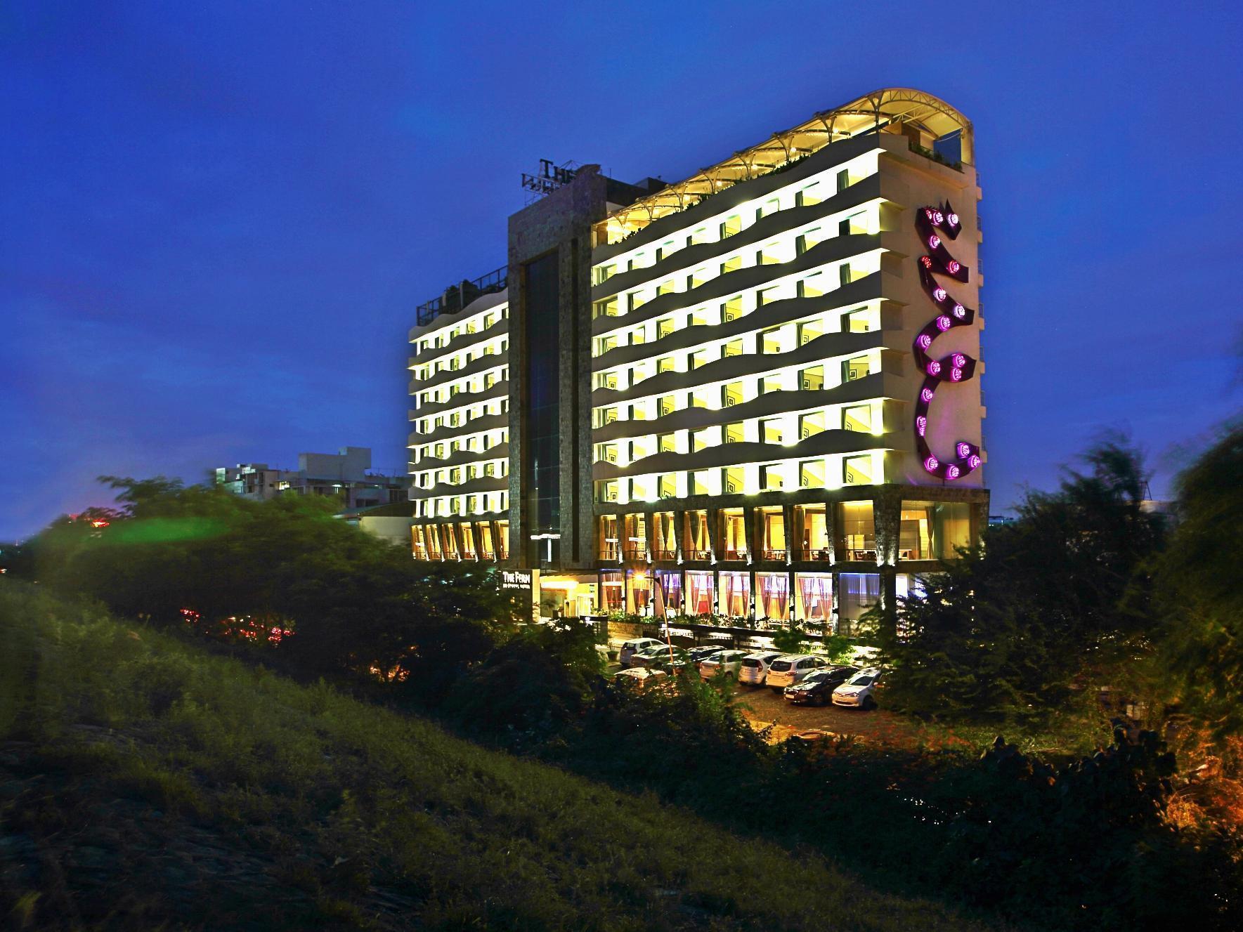 Fortune Select Sg Highway, Ahmedabad - Member Itc Hotels' Group Luaran gambar