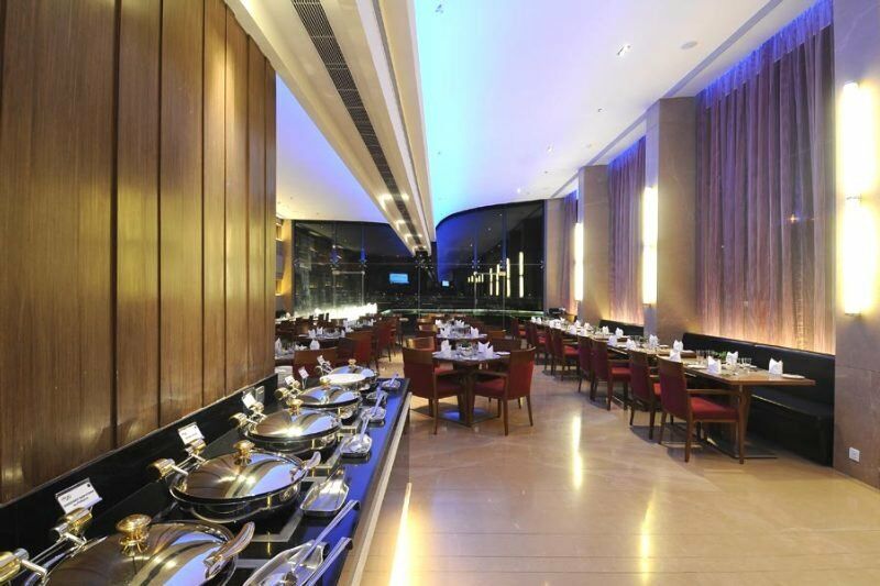 Fortune Select Sg Highway, Ahmedabad - Member Itc Hotels' Group Luaran gambar